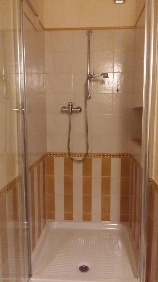 B&B Le Agavi Borso del Grappa Exteriör bild